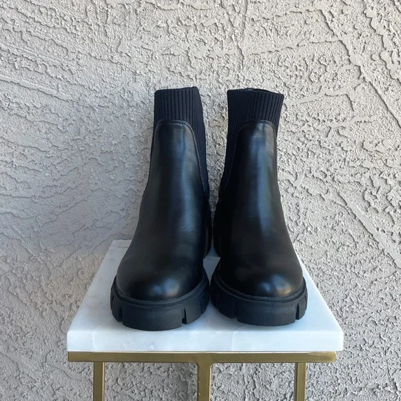 MANGO MNG Black Faux Leather Track Lug Sole Pull On Platform Boots Sz 38 US 7.5 - Picture 6 of 12